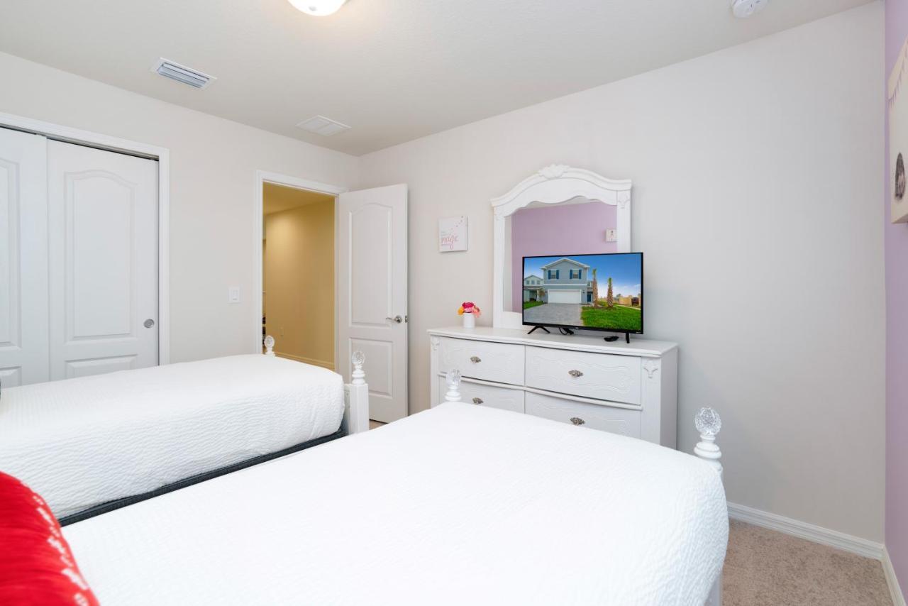 Pool Villa Wfree Waterpark Lazy River Game Room 基西米 外观 照片